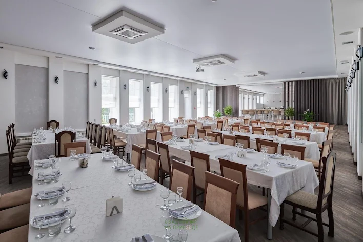 Фото №4 зала Средний зал