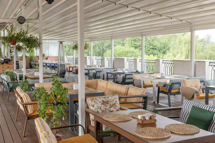 Фото №1 зала Веранда
