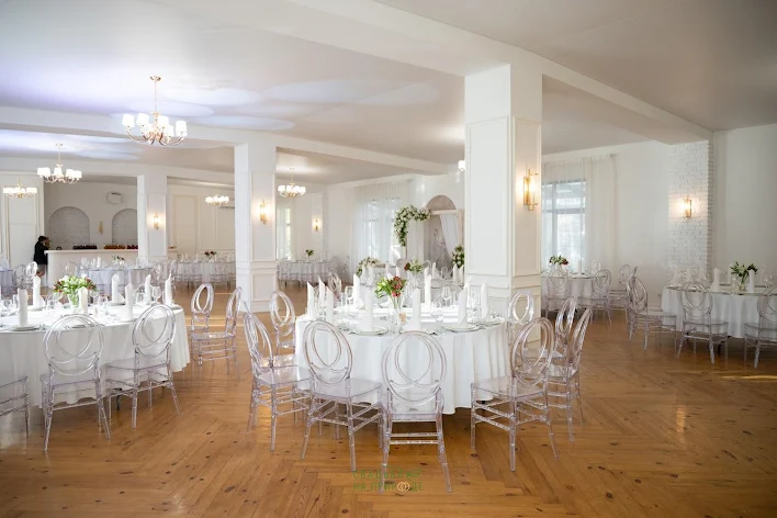 Фото №1 зала ресторан