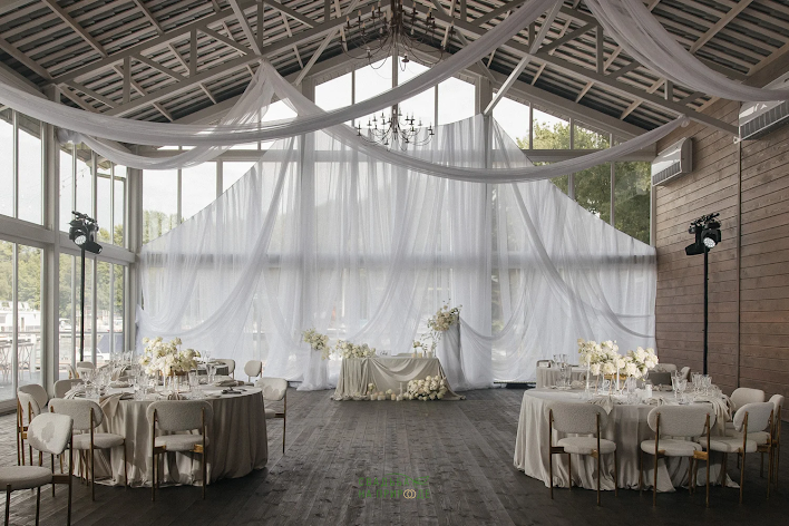 Фото №3 зала Стеклянная веранда