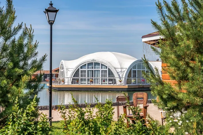 Фото №3 зала Банкетный зал «На озере» 