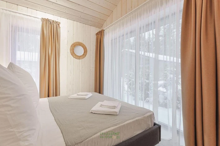 Фото №1 зала Барн хаус с 2 спальнями