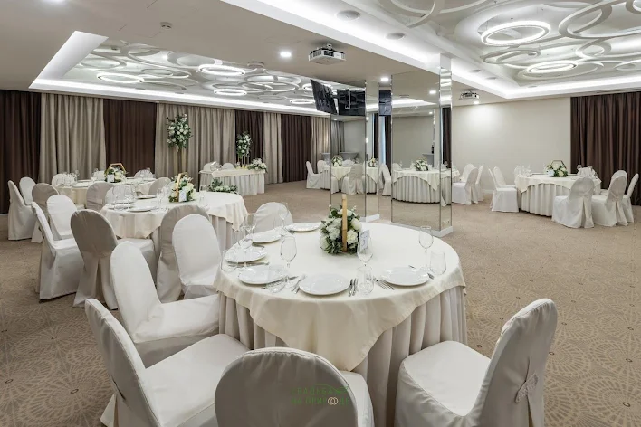 Фото №3 зала Зал «Шишкин» 