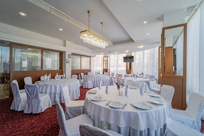 Фото №2 зала Ресторация