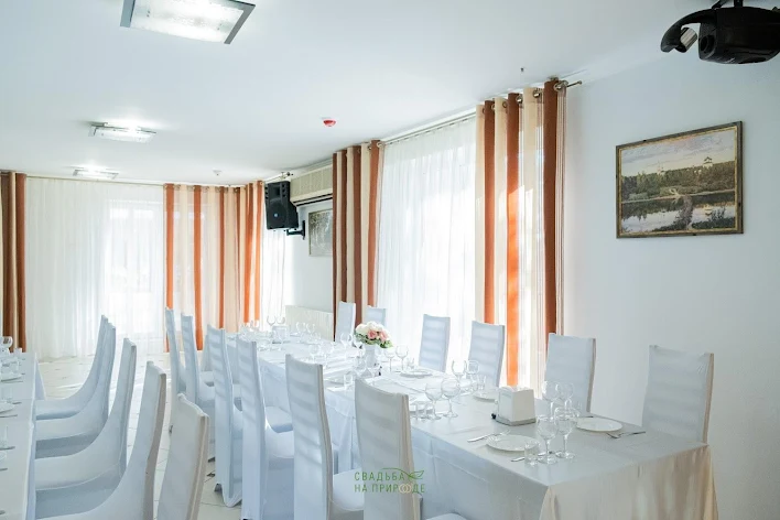 Фото №2 зала Ресторан