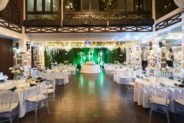 Фото №1 зала Зал «Средневековый» 