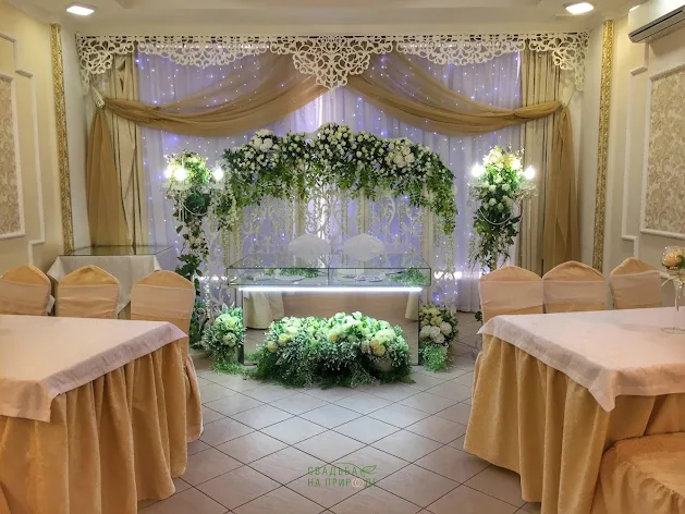 Фото №1 зала Светлый