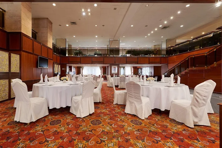 Фото №4 зала Ресторан «Брассери Эрте» 