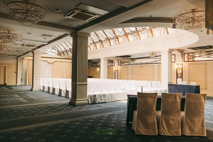 Фото №1 зала Зал «Амбассадор» 