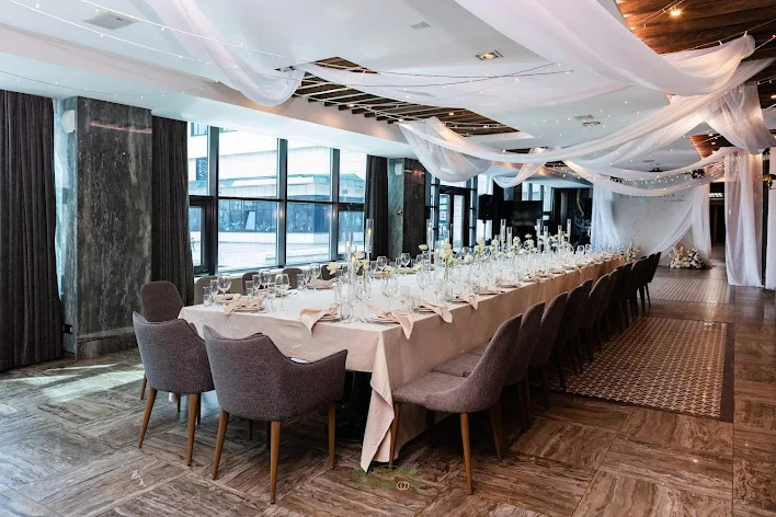 Фото №1 зала Ресторан avantage