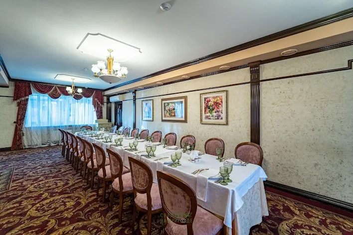 Фото №2 зала Ресторан