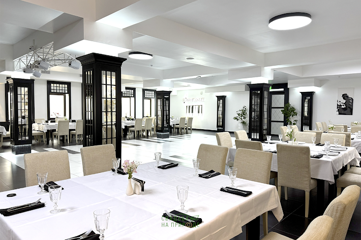 Фото №1 зала Зал «Рояль Холл» 