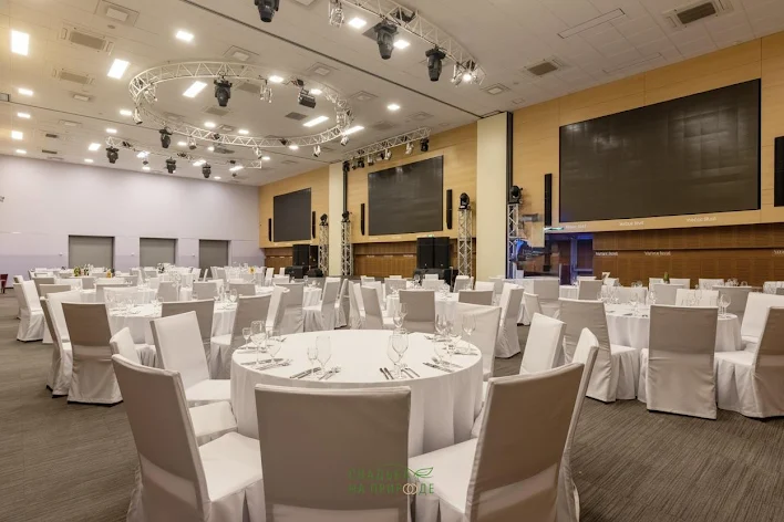 Фото №2 зала Основной зал