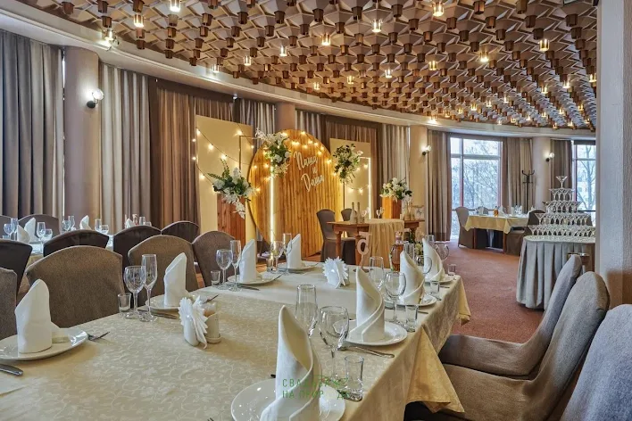 Фото №3 зала Зал ресторана