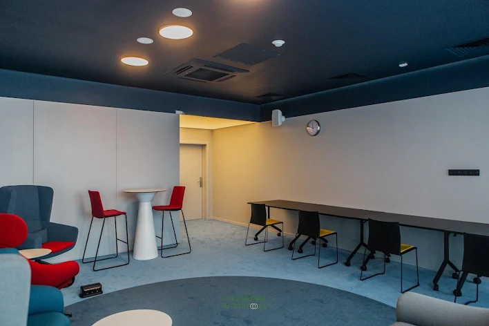 Фото №4 зала Vip-зал «Бизнес-Лаунж» 