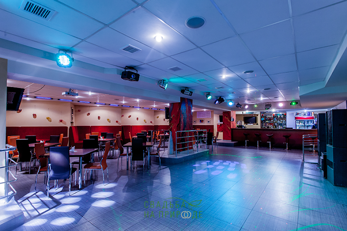 Фото №1 зала Кафе «Лёд и пламя» 