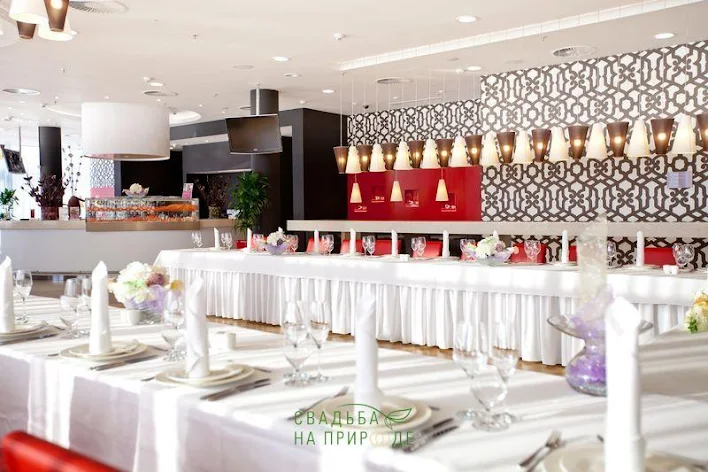 Фото №2 зала Кафе «Illy» 