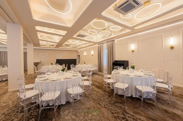 Фото №2 зала Зал «Атташе» 