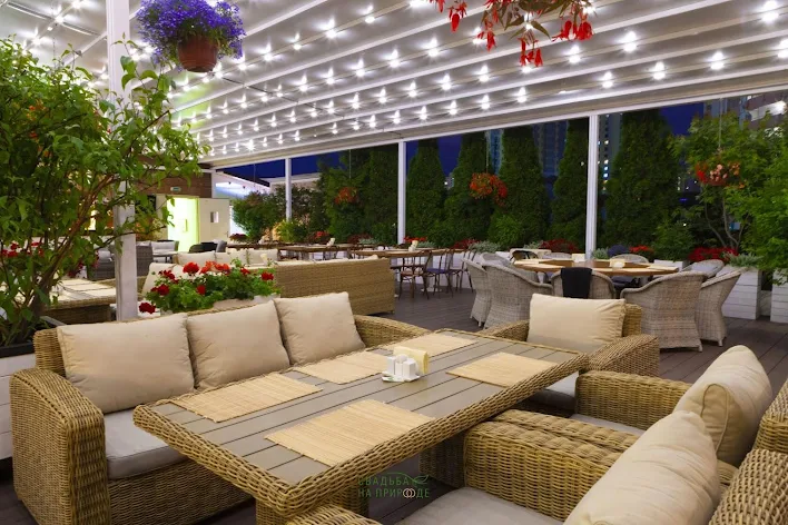 Фото №2 зала Летняя веранда