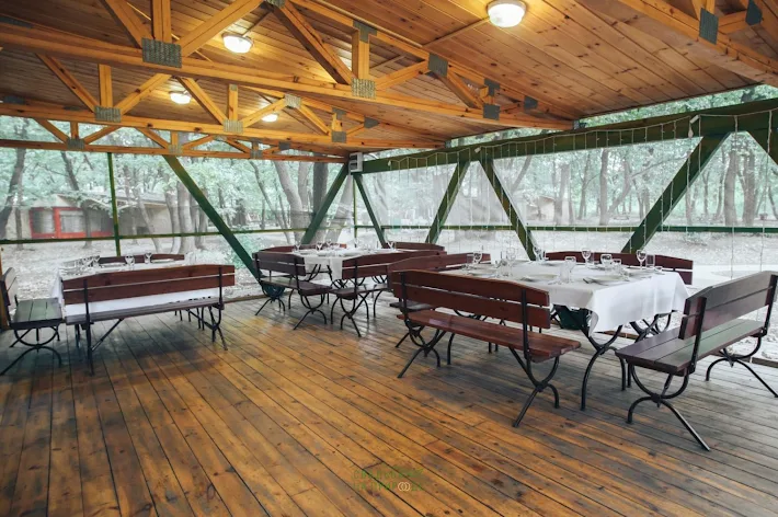 Большая веранда в Дубровский (Волгоград) для свадьбы: бронирование места