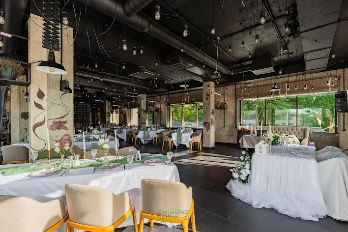 Фото №4 зала Ресторан