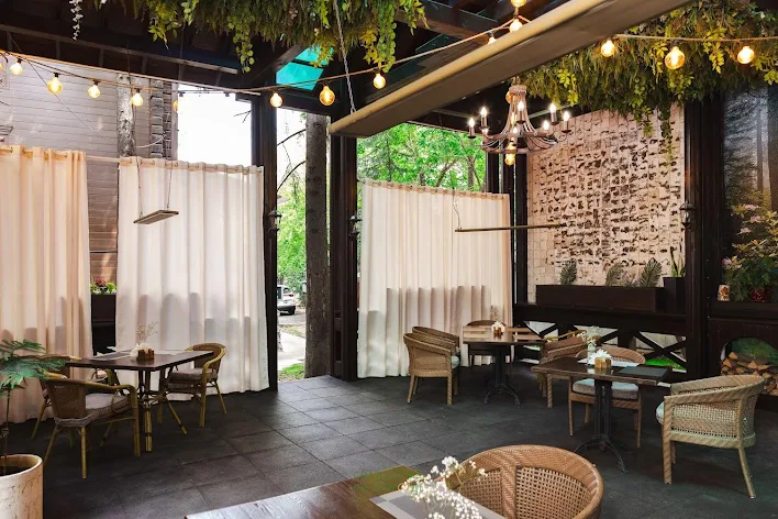 Фото №2 зала Летняя веранда №1