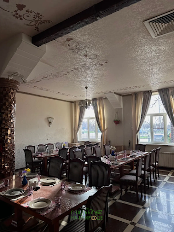 Фото №2 зала Основной зал ресторана