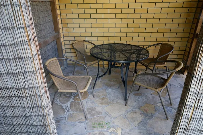 Фото №3 зала Уличная беседка