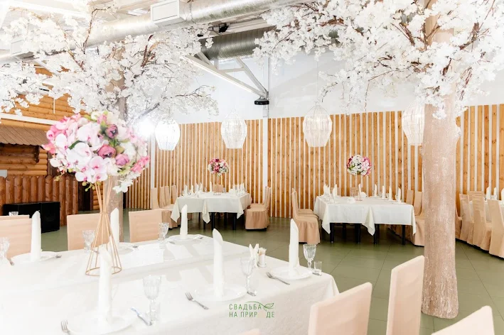 Фото №2 зала Зал «Яблоневый сад» 