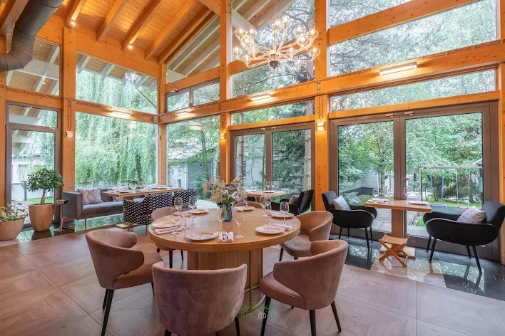 Фото №4 зала Ресторан