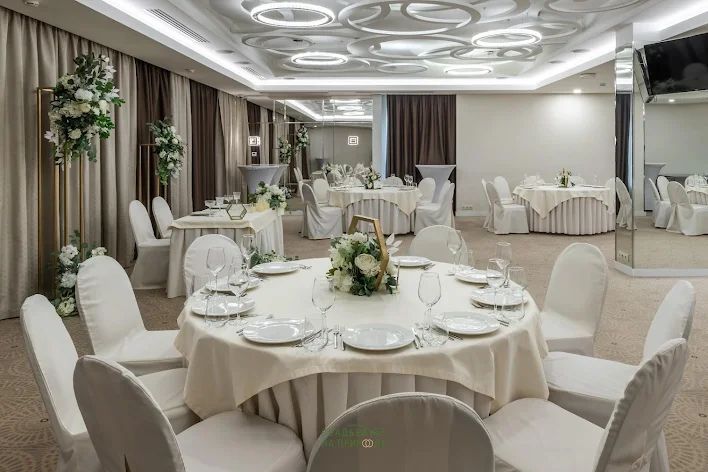 Фото №2 зала Зал «Шишкин» 