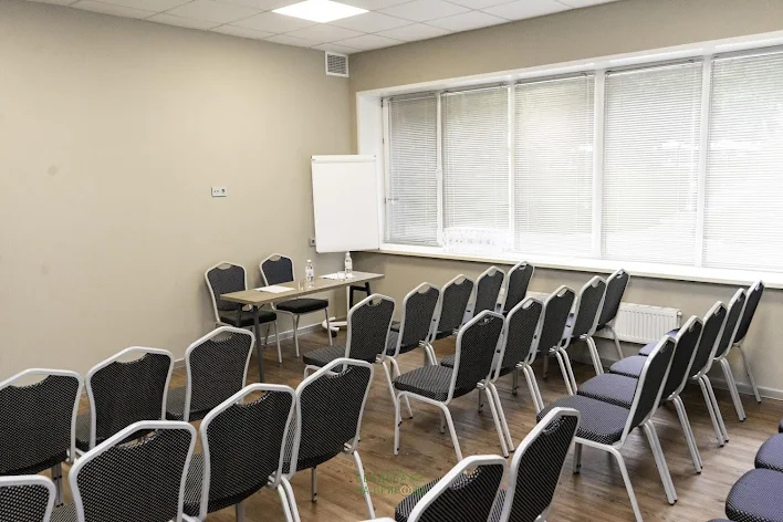 Фото №1 зала Переговорная комната «Серпухов» 