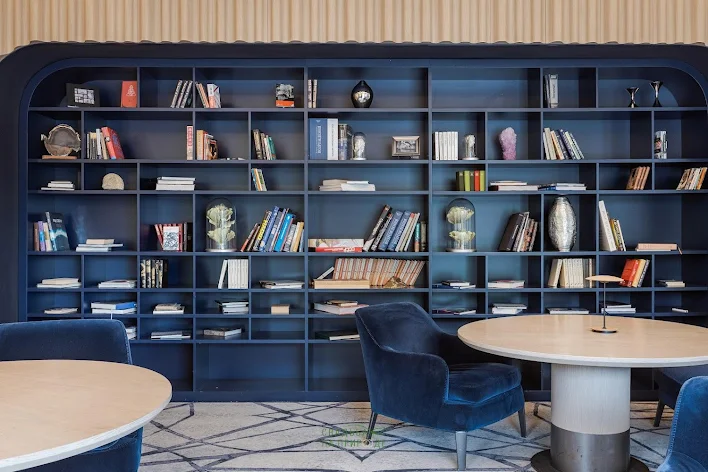 Фото №1 зала Библиотека