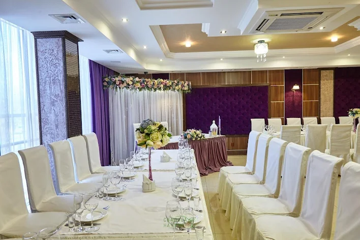 Фото №2 зала Фиолетовый зал