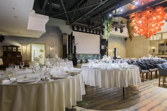 Фото №1 зала Adriana