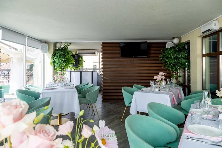 Фото №1 зала Терраса с панорамными окнами