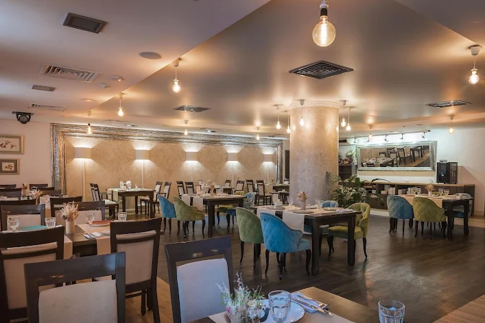 Фото №3 зала Ресторан