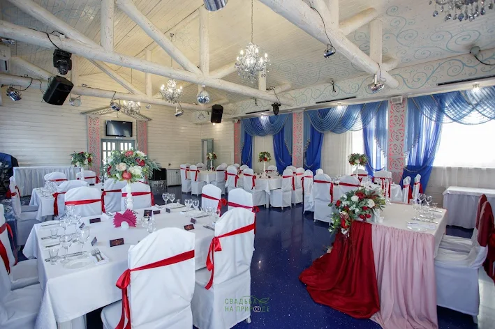 Фото №1 зала Светлая горница