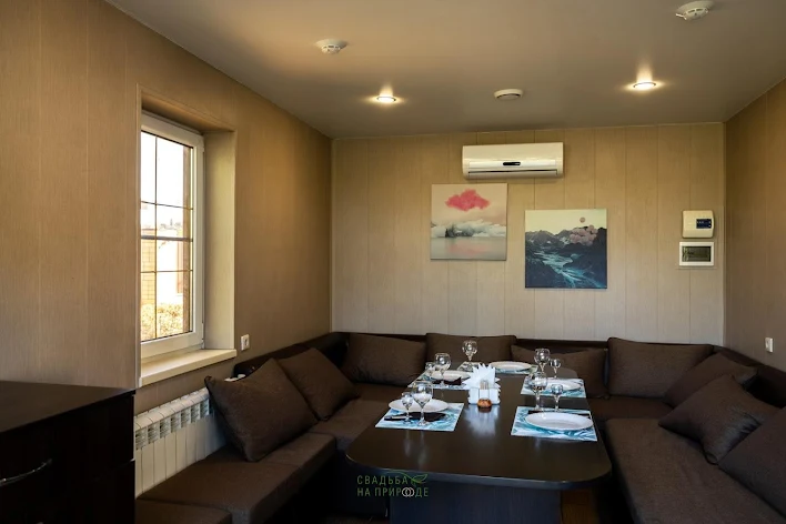 Фото №4 зала Vip-домик