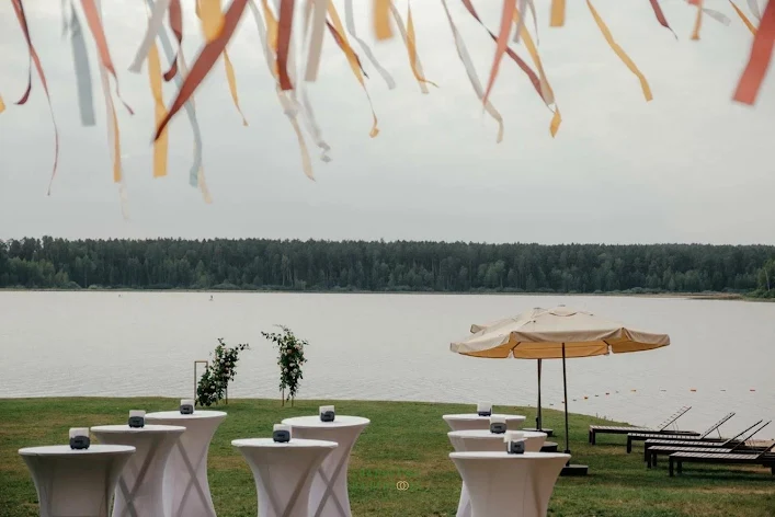 Фото №1 зала Поляна