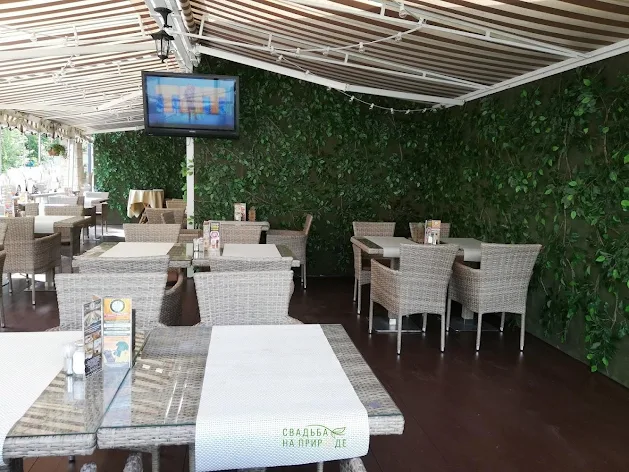 Фото №4 зала Летняя веранда