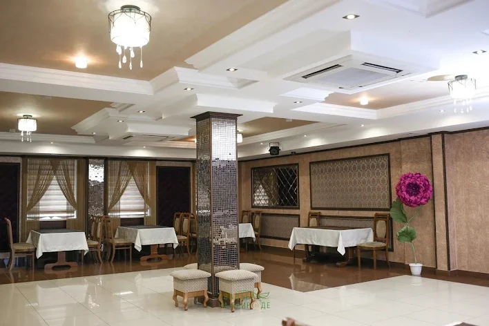 Фото №1 зала Фиолетовый зал