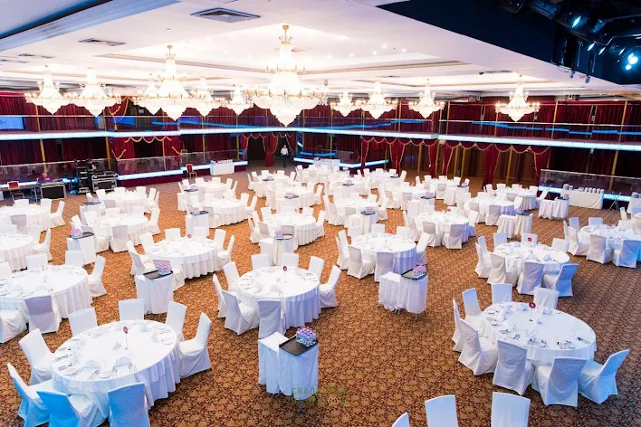 Фото №2 зала Зал «Бальный» 