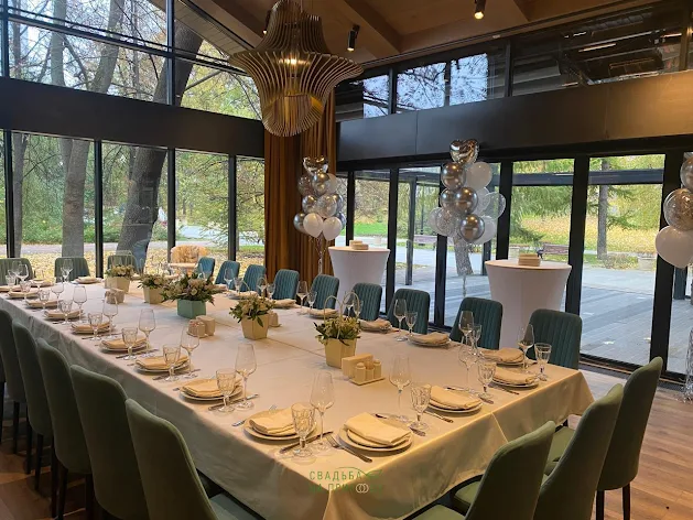 Фото №3 зала Зал «Библиотека» 