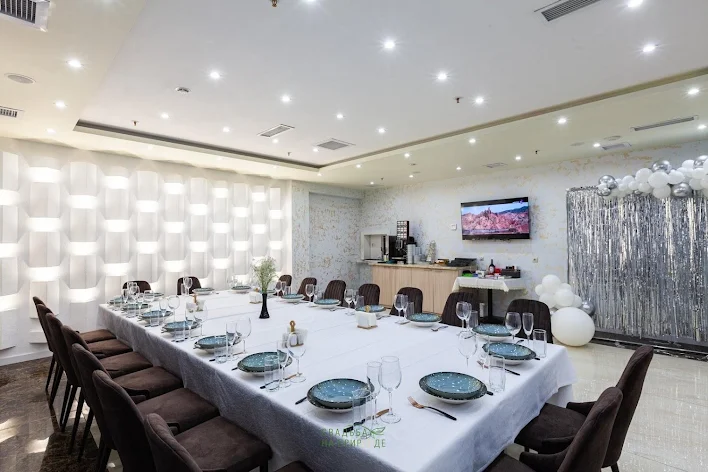 Фото №2 зала Ресторан