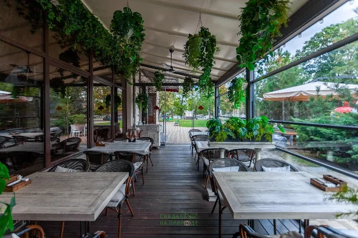 Фото №2 зала Летняя веранда