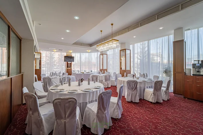 Фото №3 зала Ресторация