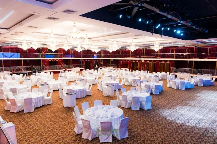 Фото №1 зала Зал «Бальный» 