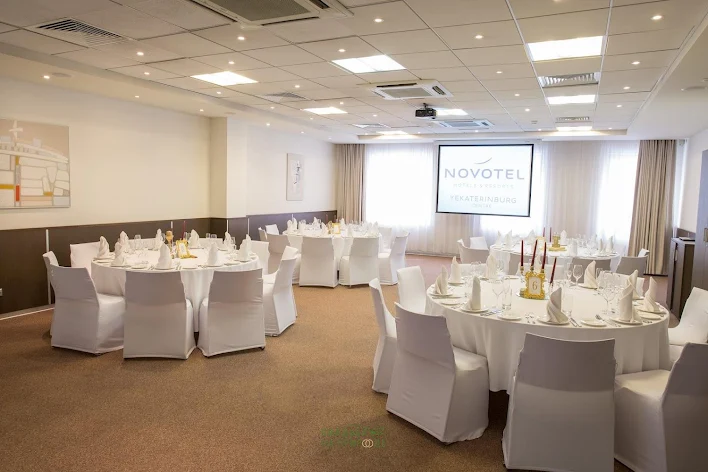 Фото №4 зала Зал «Родонит» 