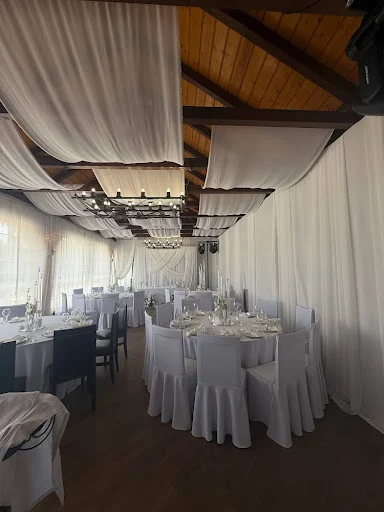 Свадьба на природе в «История»